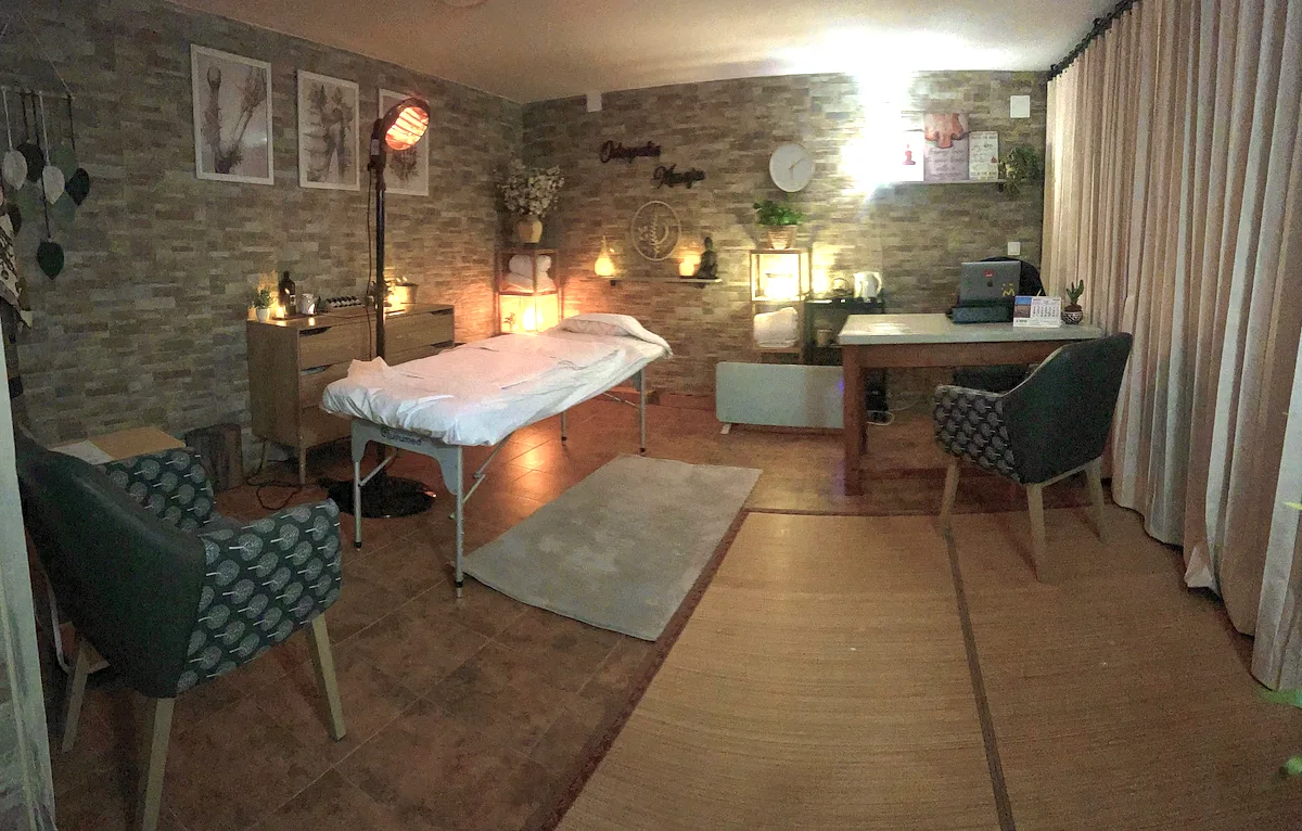 Consulta de osteopatía de Katy Caballero en Alpedrete